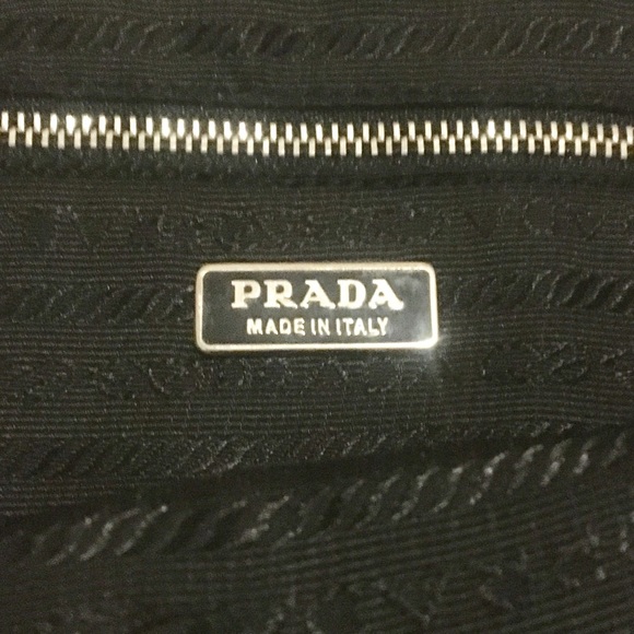 📌Sold locally📌Vintage Prada bag - Picture 5 of 6